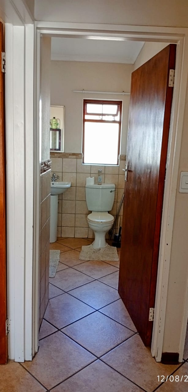 3 Bedroom Property for Sale in Hillside Free State